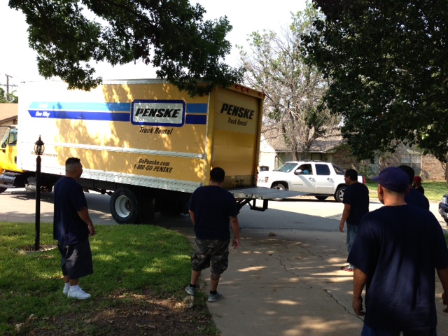 Name:  penske-truck.JPG
Views: 1465
Size:  165.4 KB